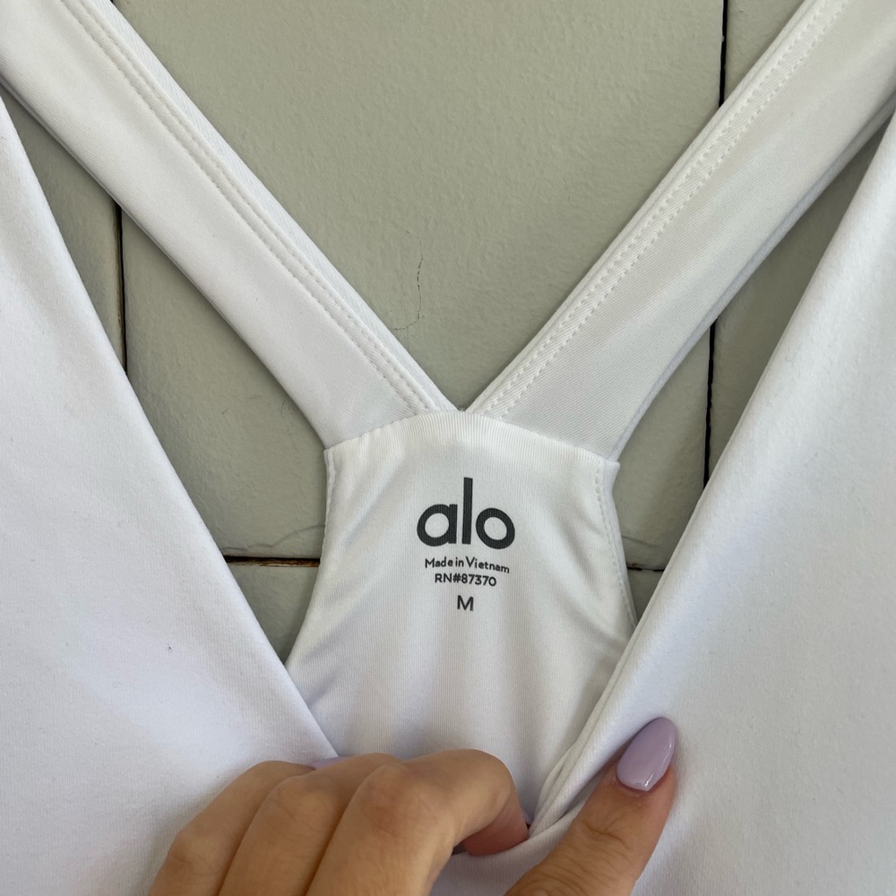 ALO White Airbrush Real Dress M - Picture 7 of 8